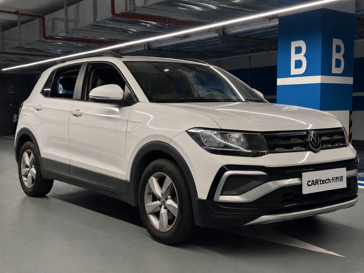 Volkswagen T-Cross 2020 car image #3