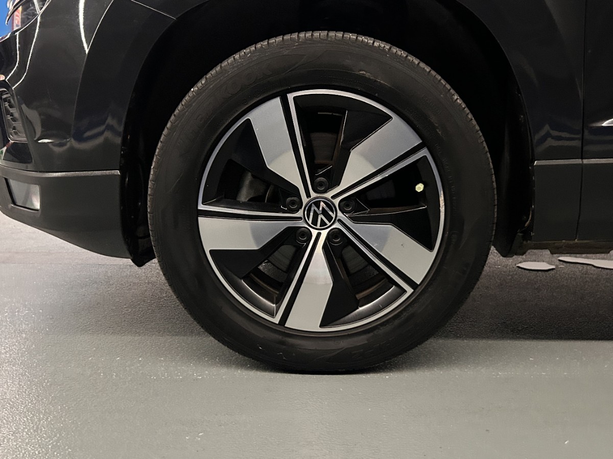 Volkswagen Tharu 2021 car image #10
