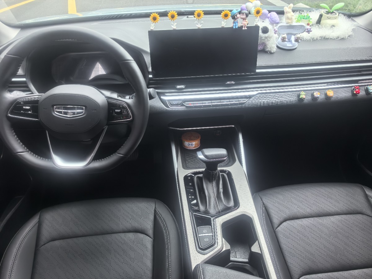 GEELY Emgrand 2024 #4 GEELY Emgrand 2024 car image #4