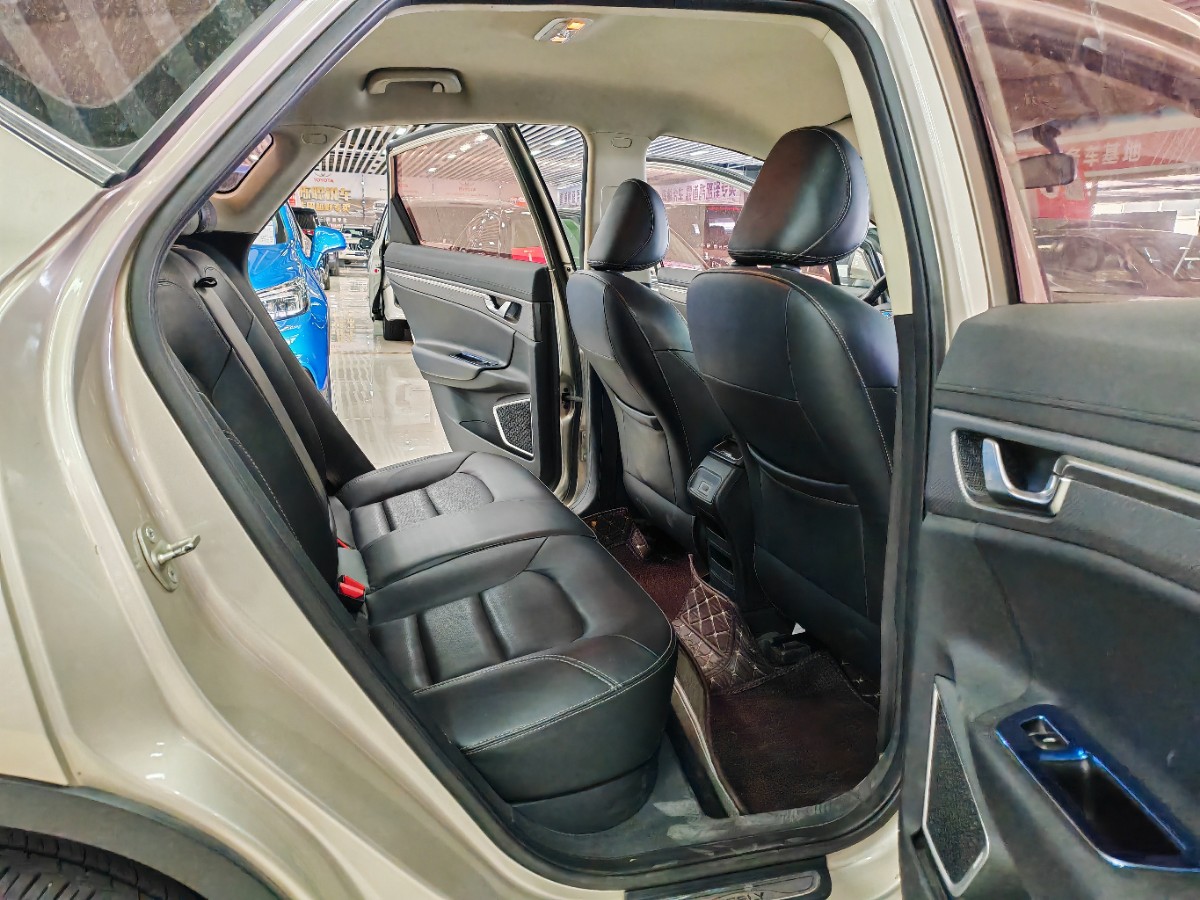 GEELY Emgrand GS 2017 #11 GEELY Emgrand GS 2017 car image #11