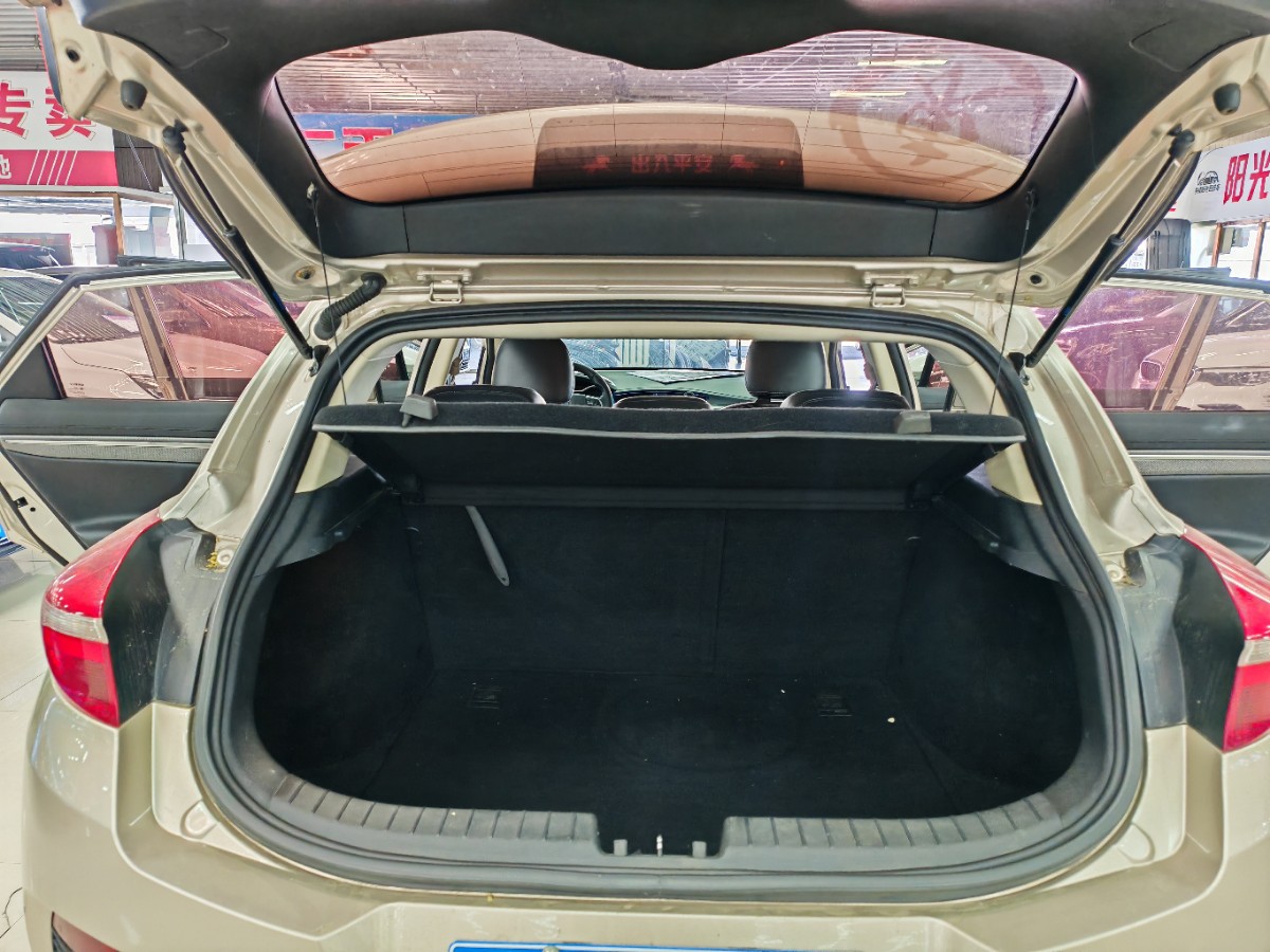 GEELY Emgrand GS 2017 #9 GEELY Emgrand GS 2017 car image #9