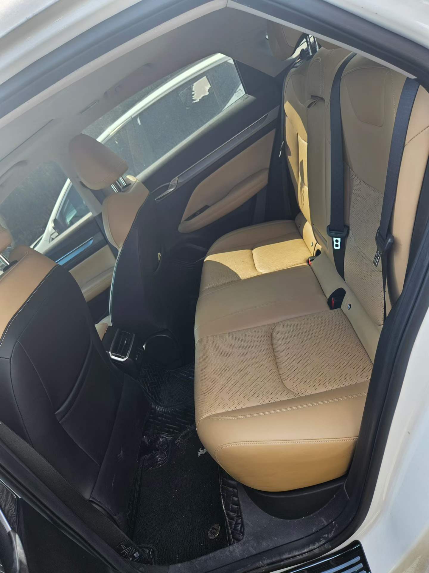 GEELY Emgrand L HiP 2024 car image #5