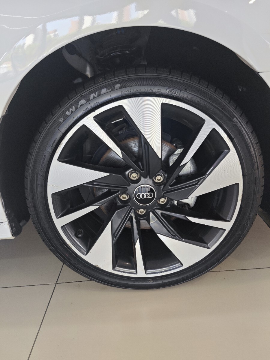 Audi A3 2023 صورة سيارة #7