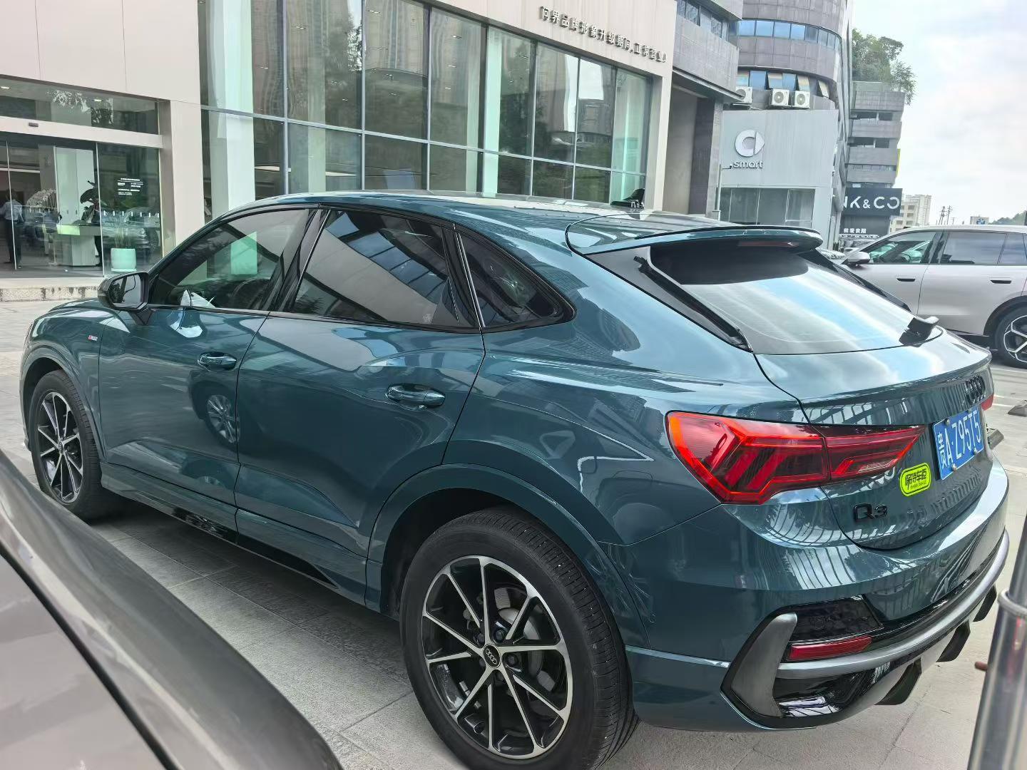 Audi Q3 Sportback 2023 #3 Audi Q3 Sportback 2023 car image #3