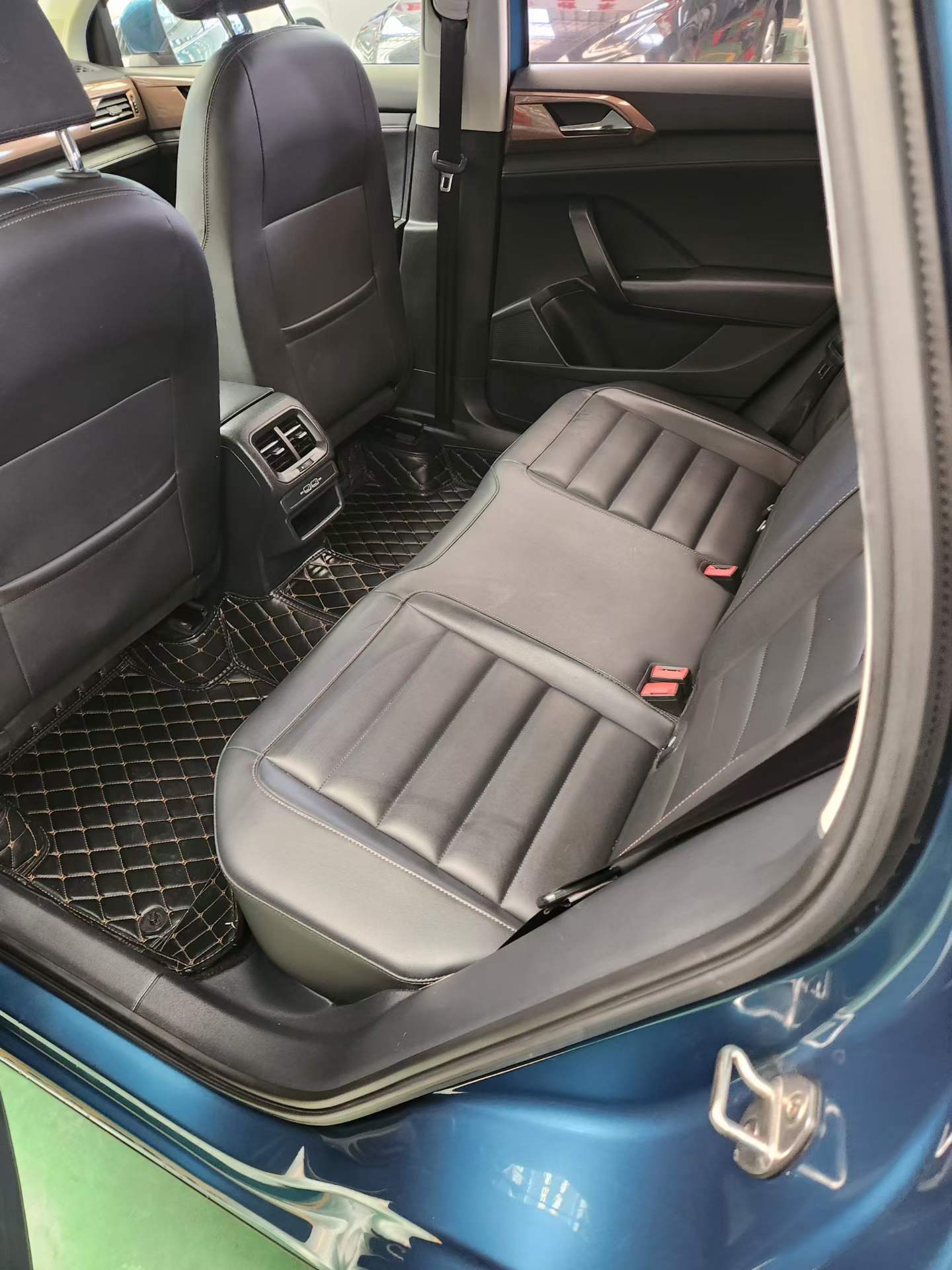 Volkswagen Tharu 2020 #3 Volkswagen Tharu 2020 car image #3