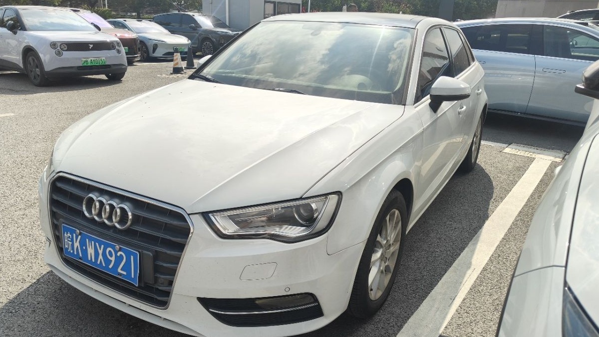 Audi A3 2017 car image 