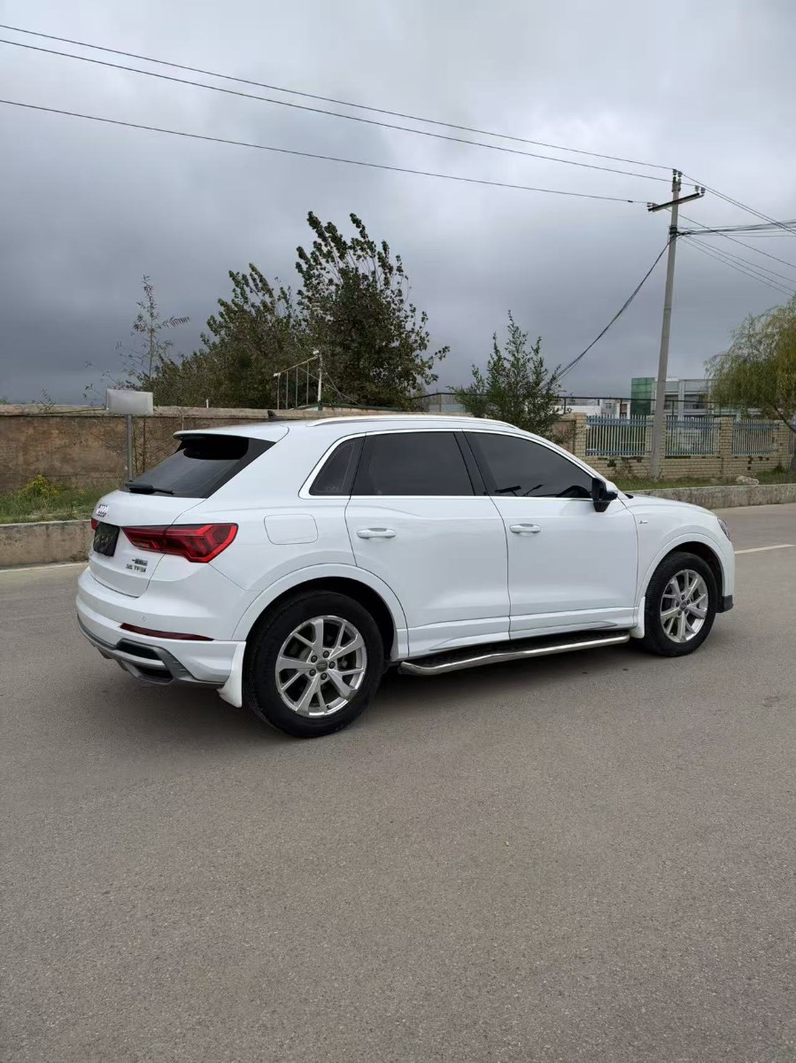 Audi Q3 2019 #8 Audi Q3 2019 car image #8