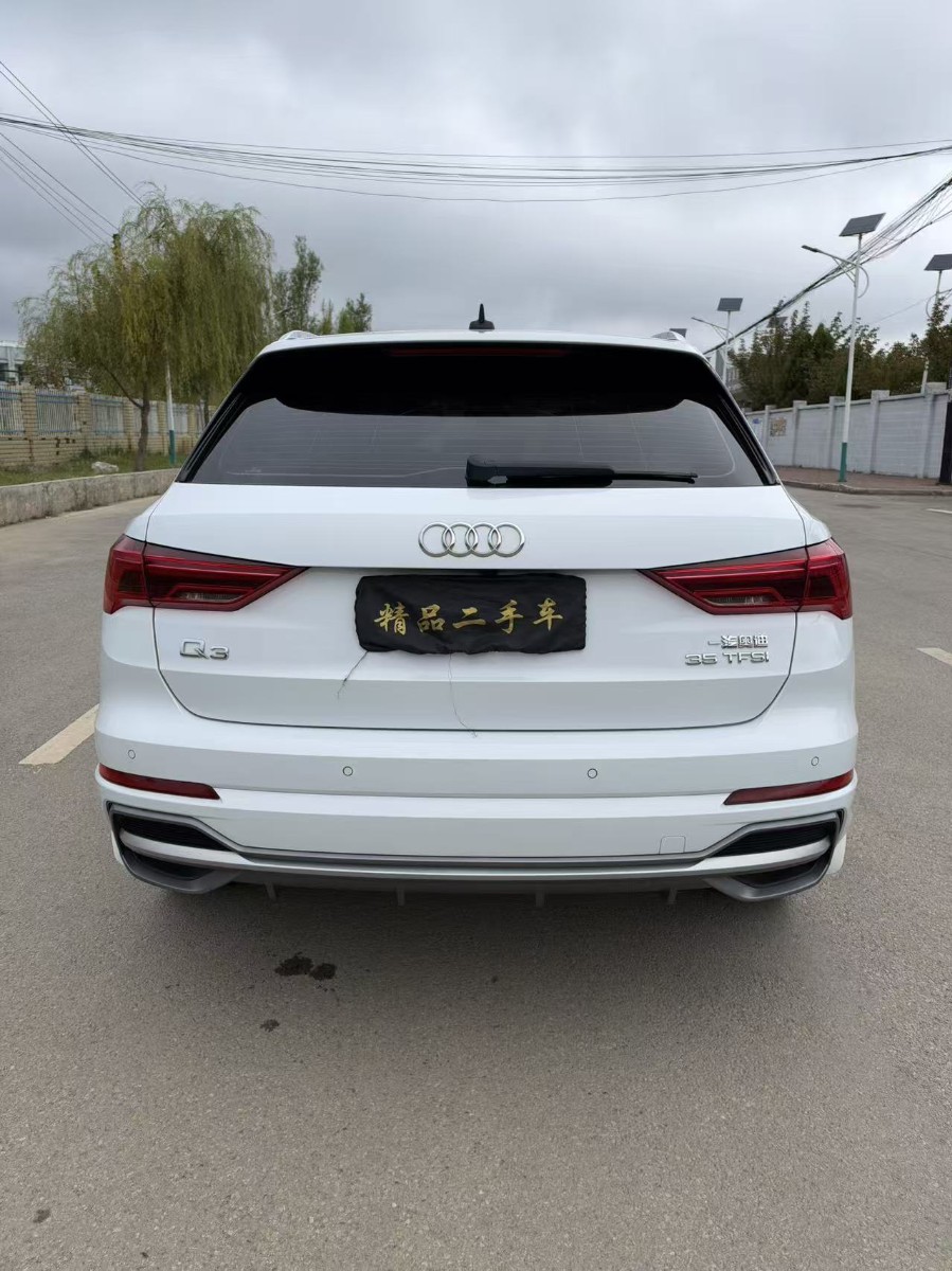 Audi Q3 2019 #7 Audi Q3 2019 car image #7