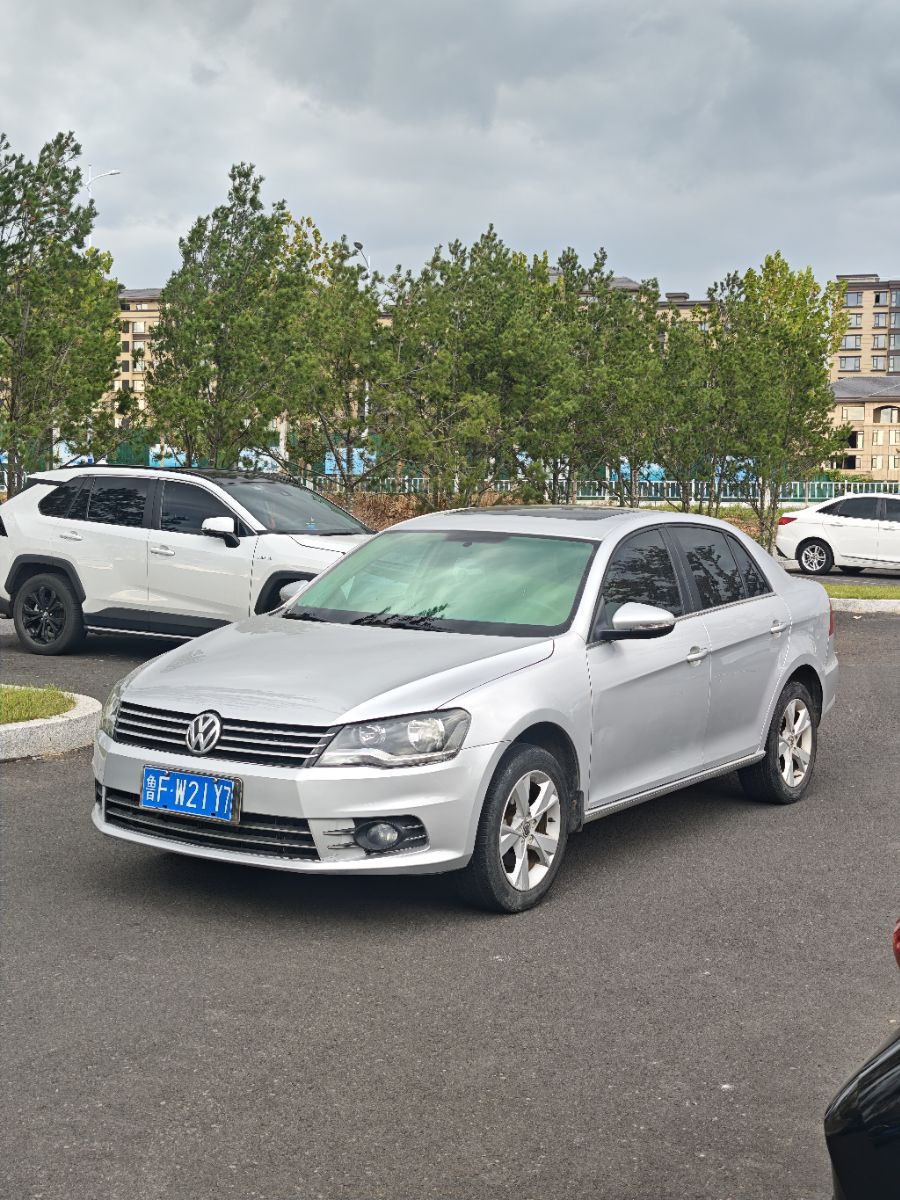 Volkswagen Bora 2014 Volkswagen Bora 2014 car image