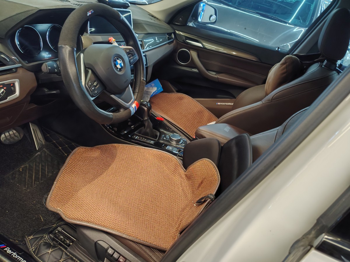 BMW X1 2019 #3 BMW X1 2019 car image #3