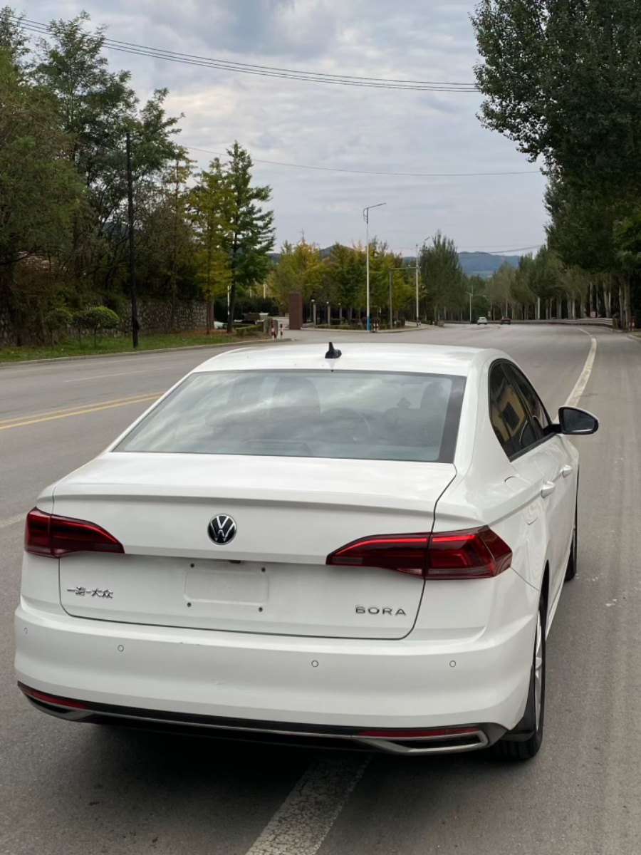 Volkswagen Bora 2021 car image #6