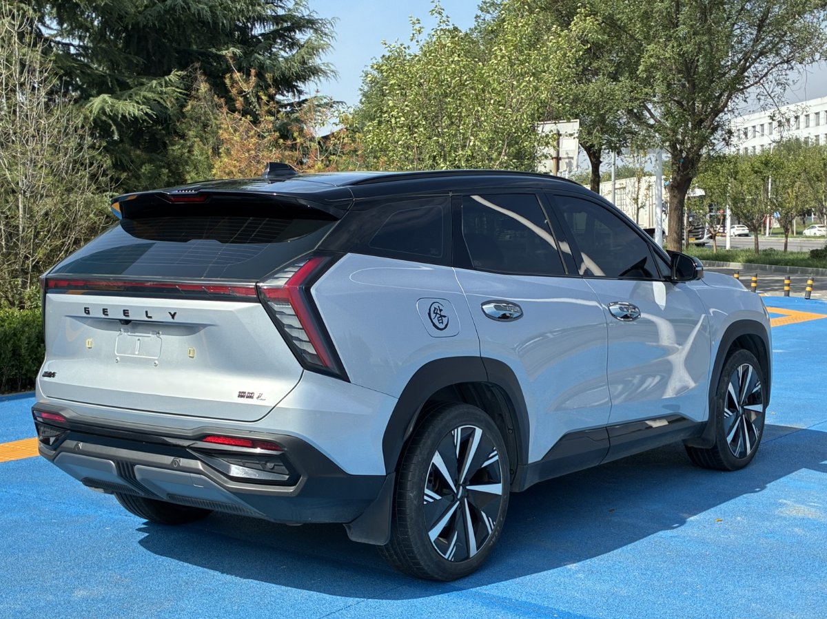 GEELY Boyue L 2022 car image #3