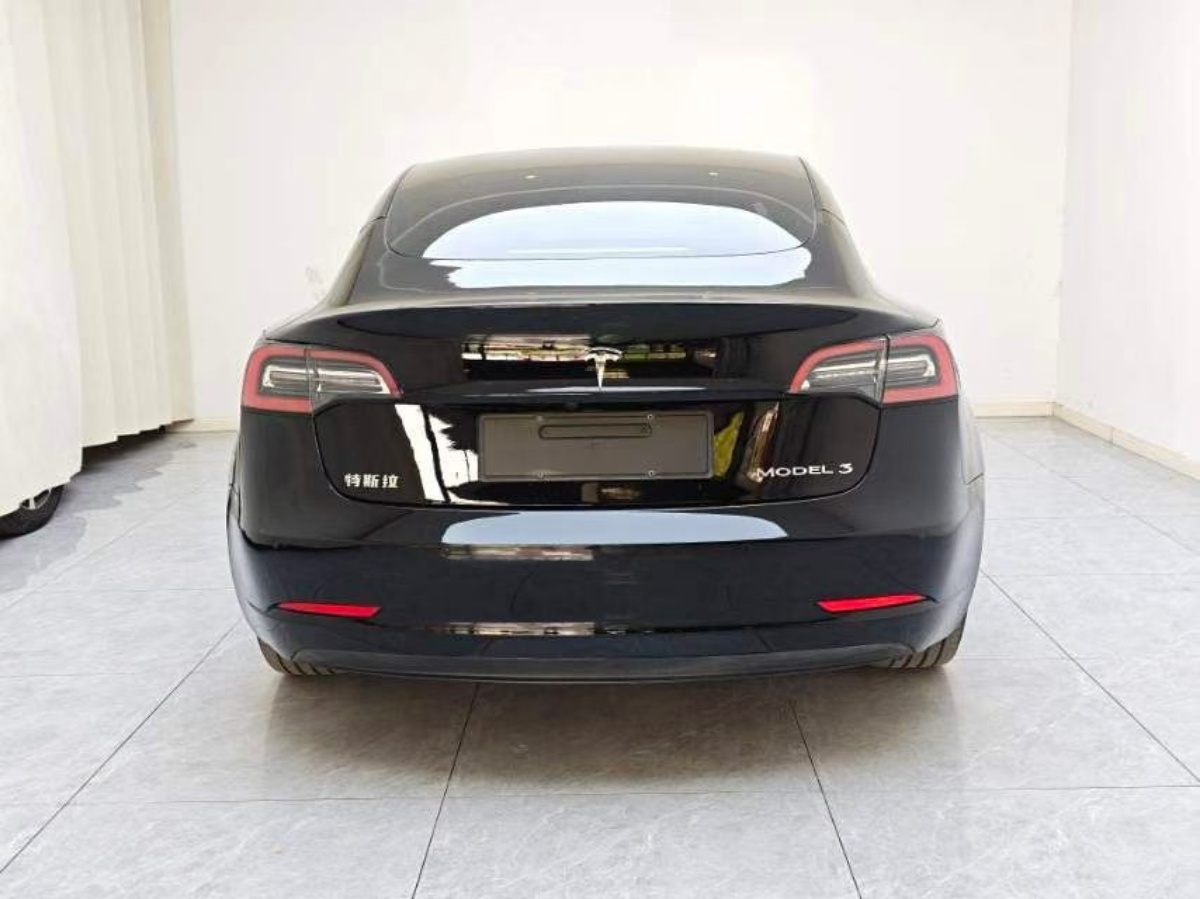 Tesla Model Y 2023 #4 Tesla Model Y 2023 car image #4