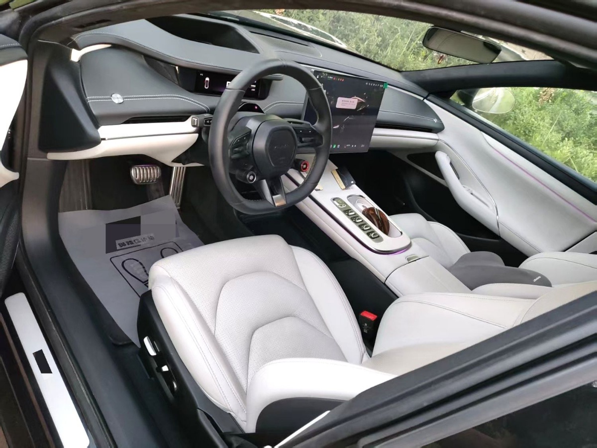 MI SU7 2025 car image #7