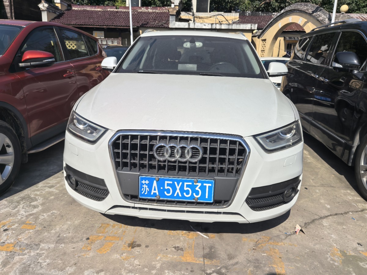 Audi Q3 2013 #2 Audi Q3 2013 car image #2