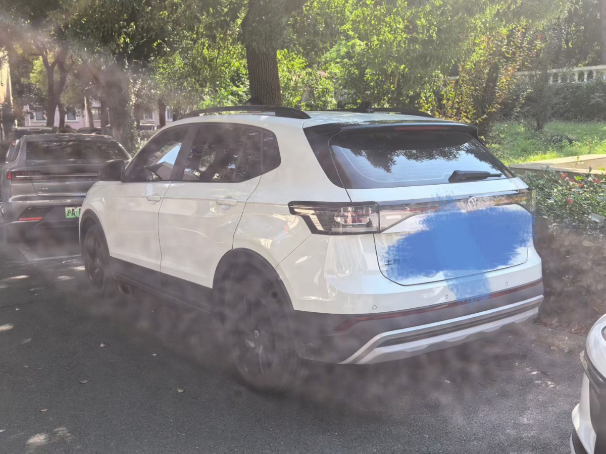 Volkswagen Tharu 2024 car image #8