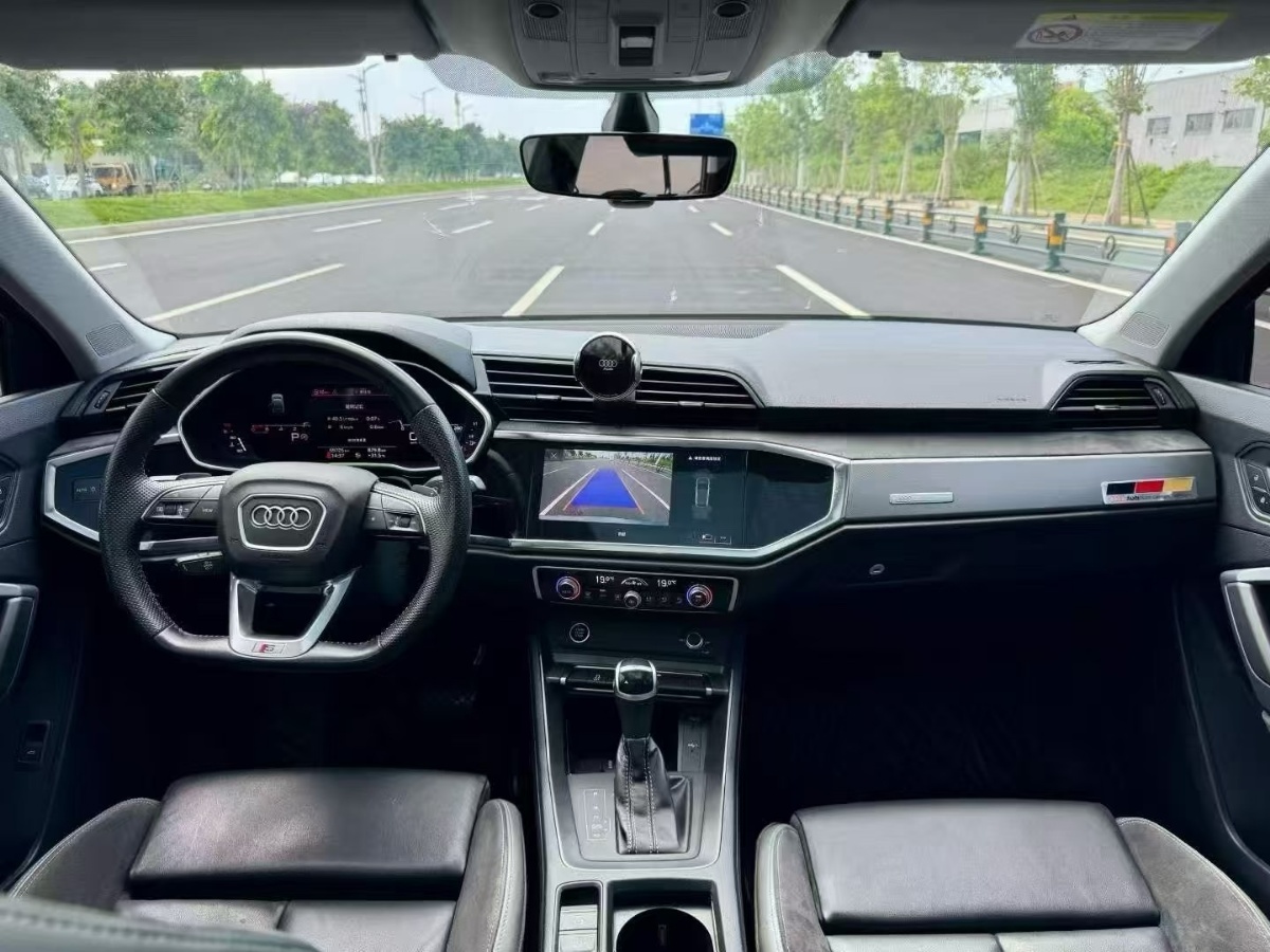 Audi Q3 Sportback 2022 car image #4