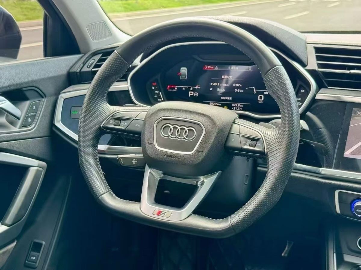 Audi Q3 Sportback 2022 car image #7