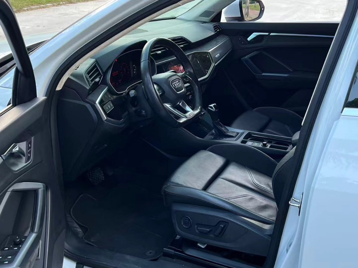 Audi Q3 Sportback 2022 car image #4