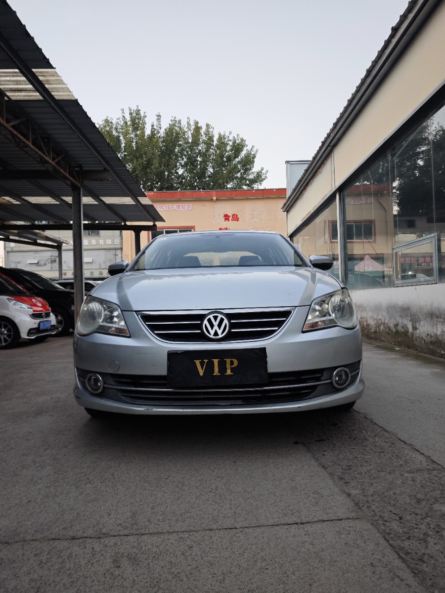 Volkswagen Bora 2010 car image #2