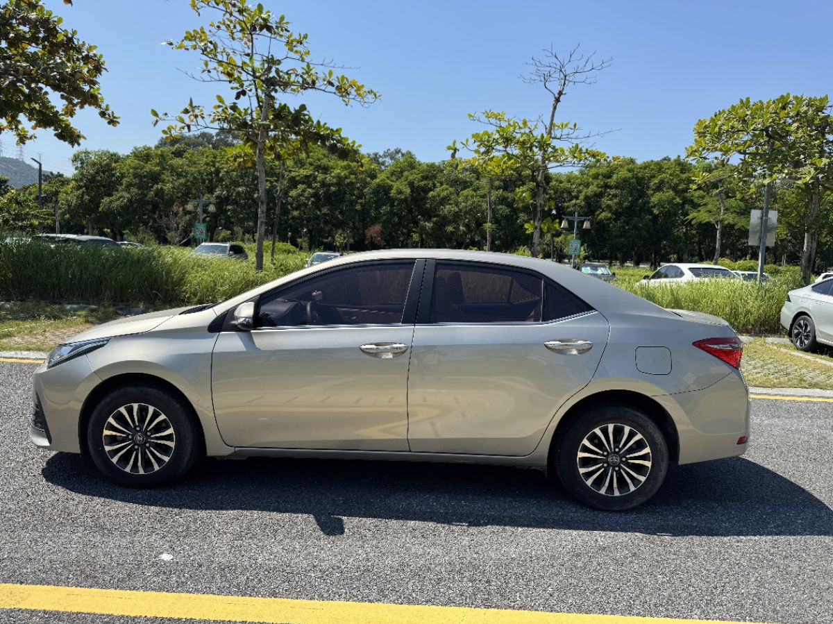 Toyota Corolla 2017 #6 Toyota Corolla 2017 car image #6