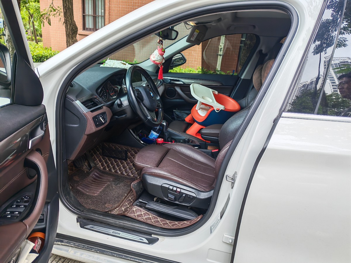 BMW X1 2018 car image #9