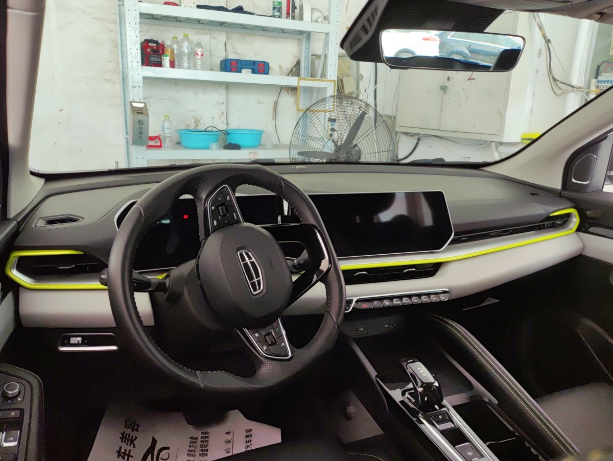 GEELY Coolray 2024 #7 GEELY Coolray 2024 car image #7