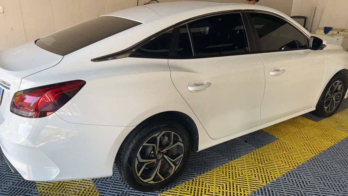 MG 5 2023 car image #5