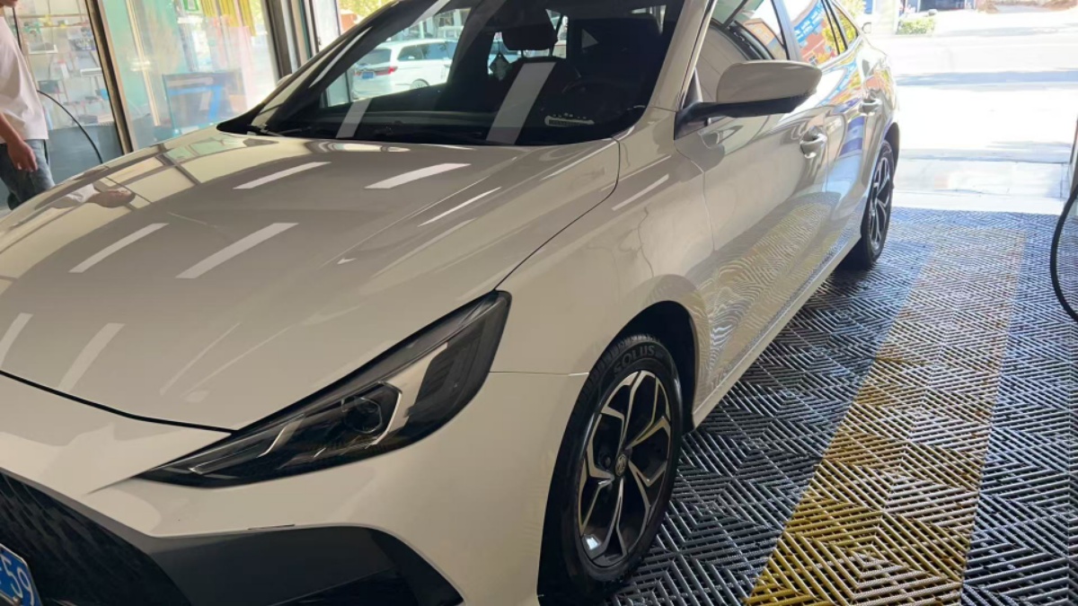 MG 5 2023 car image 