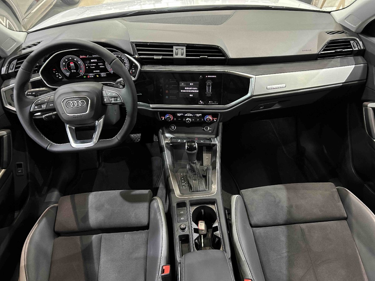 Audi Q3 2022 #7 Audi Q3 2022 car image #7
