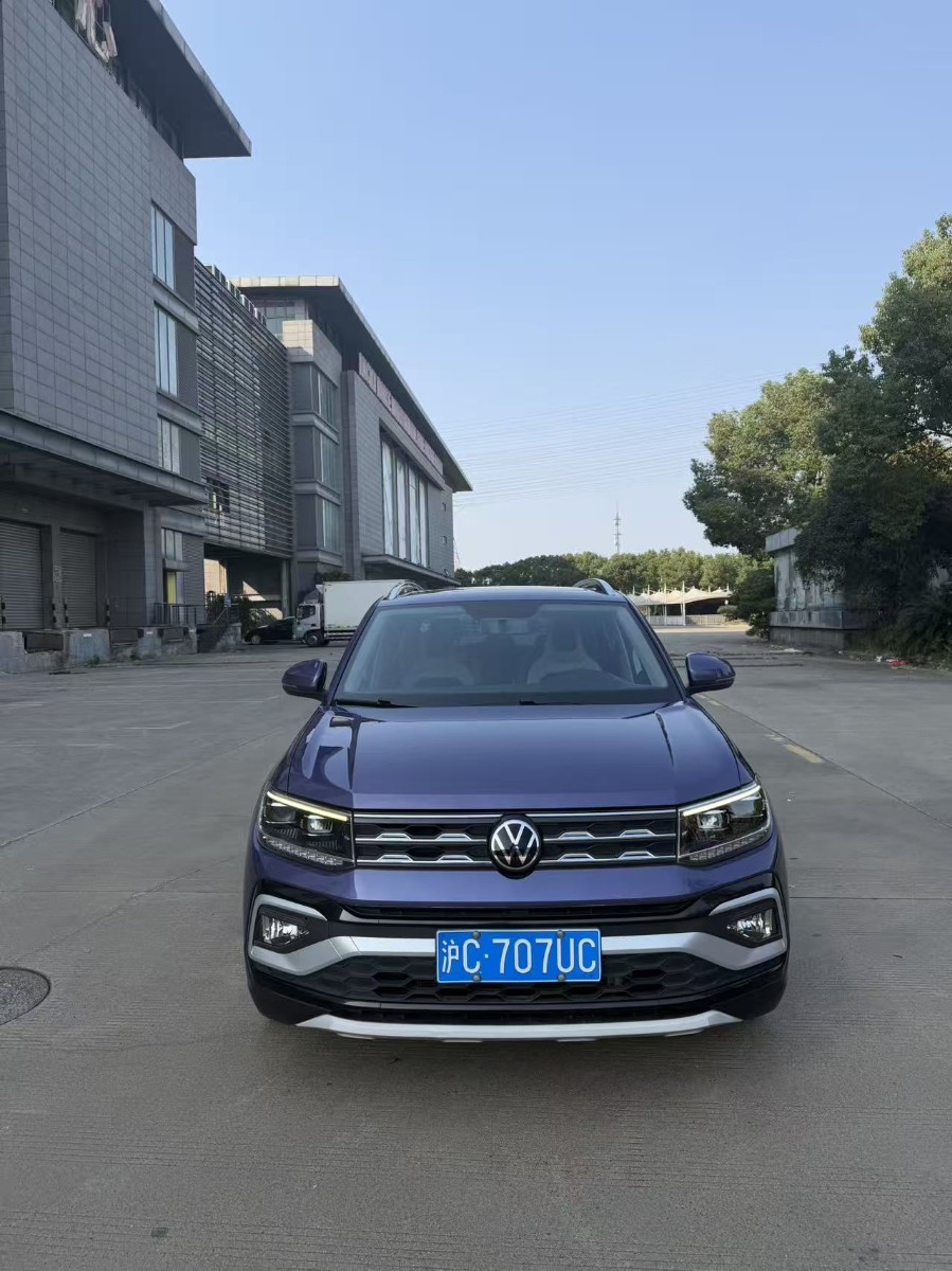 Volkswagen T-Cross 2021 car image 