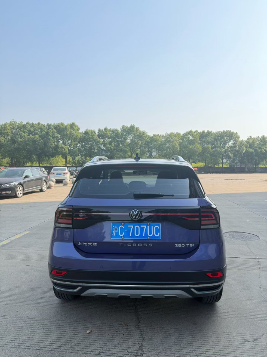 Volkswagen T-Cross 2021 car image #7