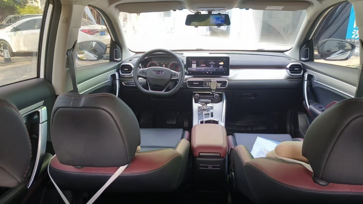 GEELY Coolray 2021 #2 GEELY Coolray 2021 car image #2