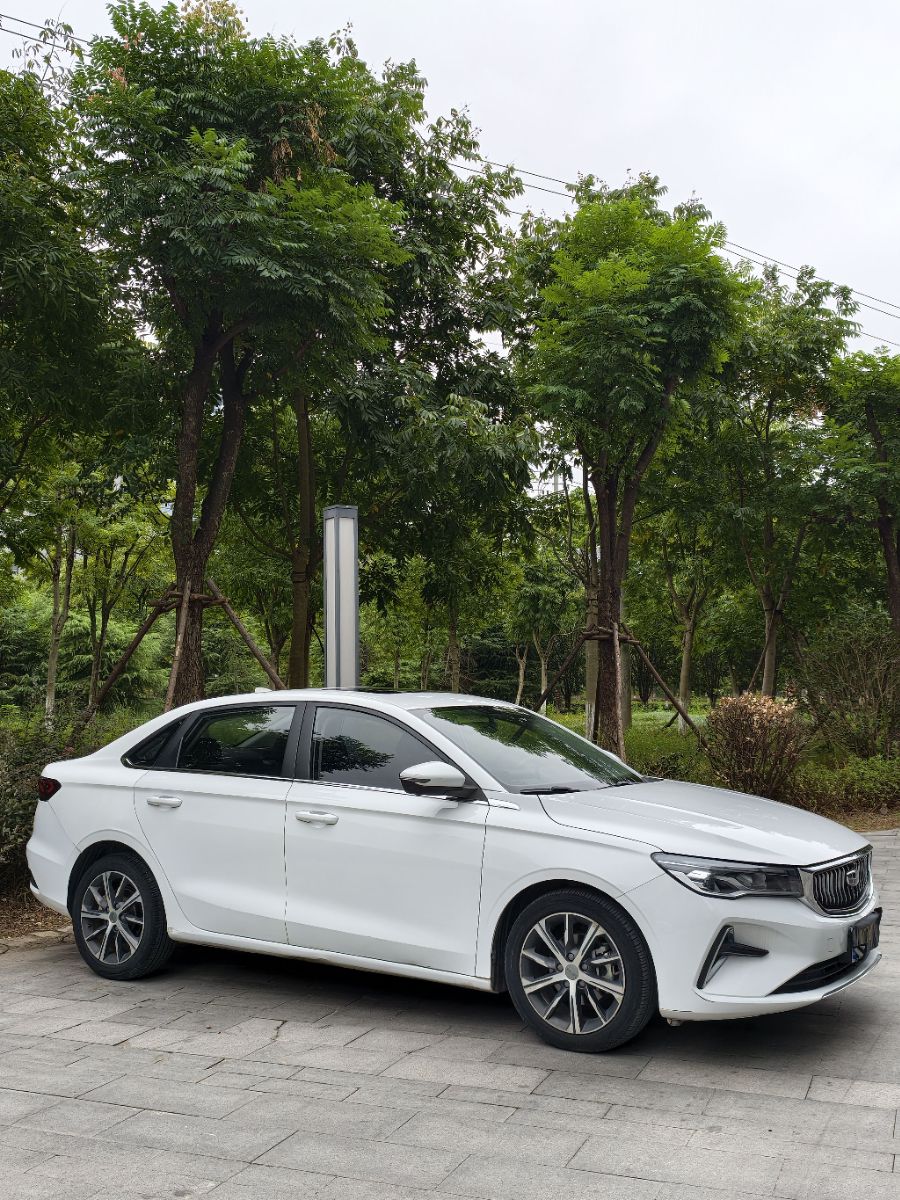 GEELY Emgrand 2022 #3 GEELY Emgrand 2022 car image #3