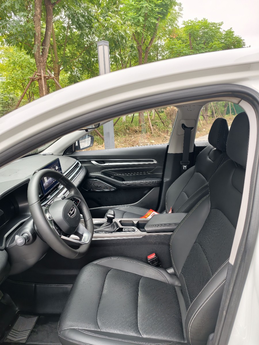 GEELY Emgrand 2022 #6 GEELY Emgrand 2022 car image #6