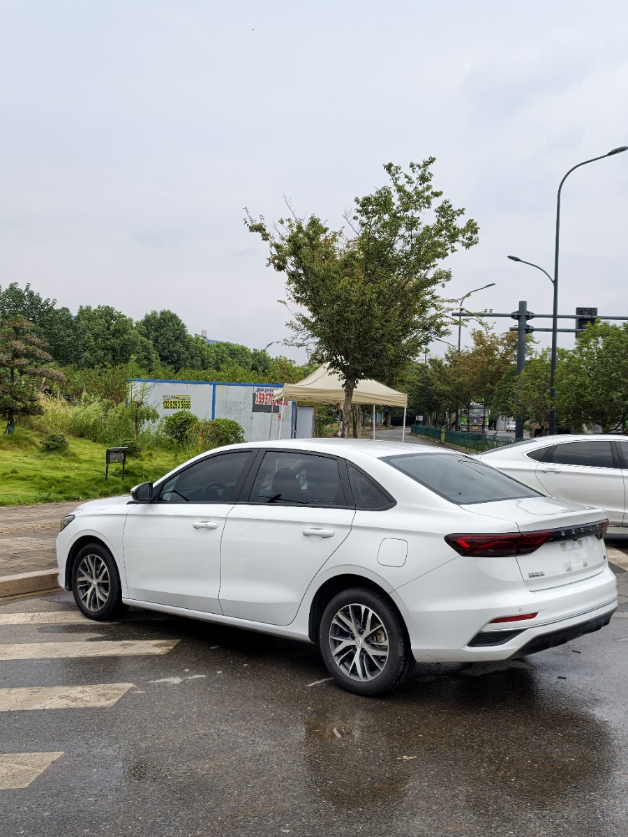 GEELY Emgrand 2025 #7 GEELY Emgrand 2025 car image #7