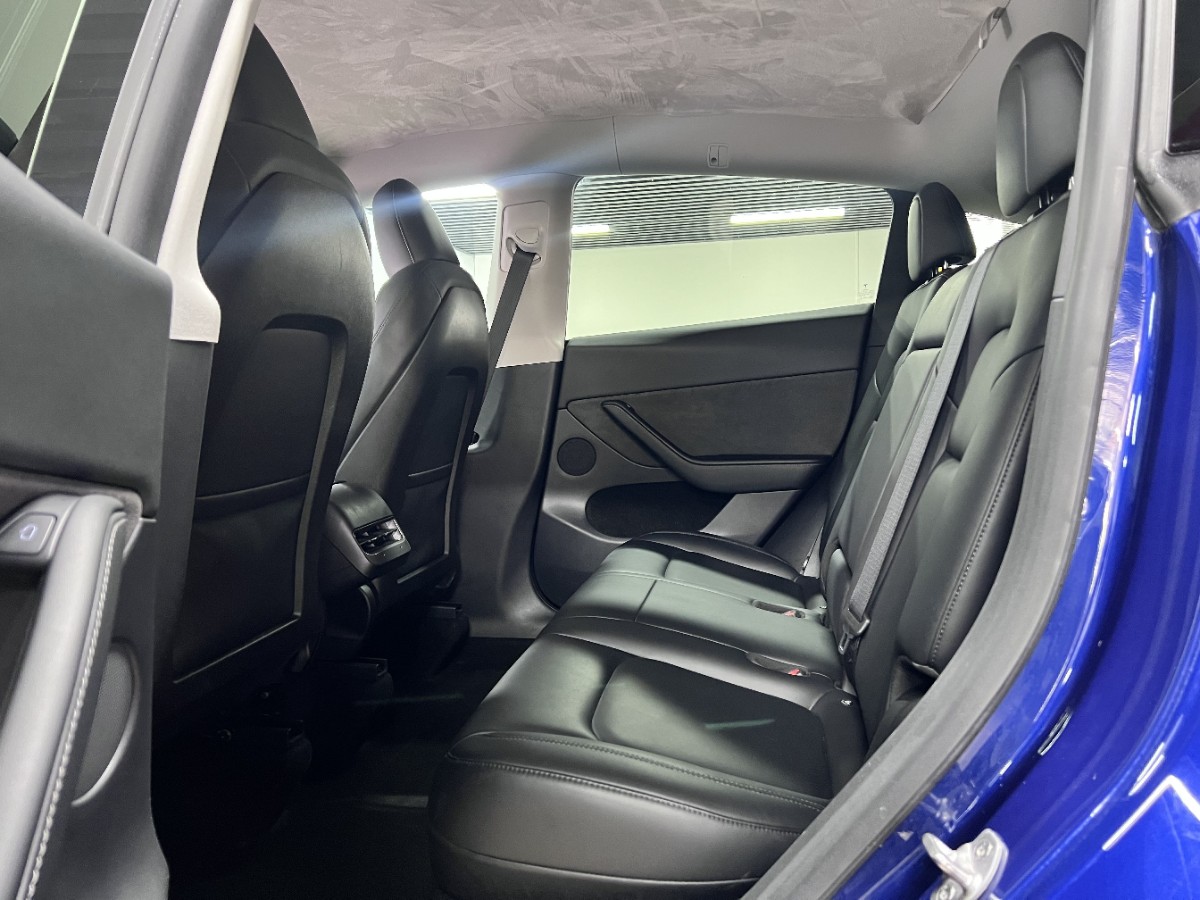 Tesla Model Y 2022 car image #8