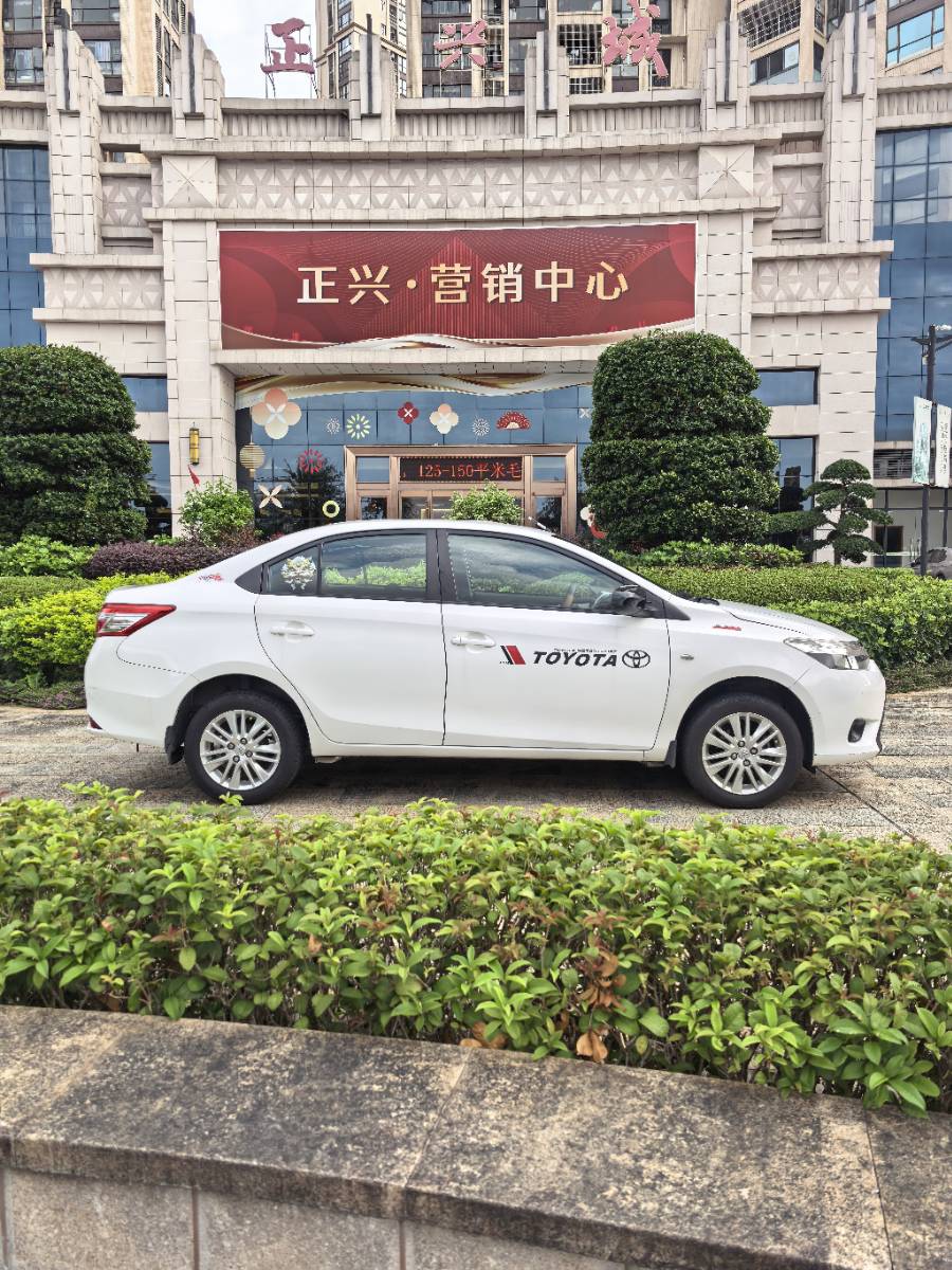 Toyota Vios 2016 #4 Toyota Vios 2016 изображение автомобиля #4