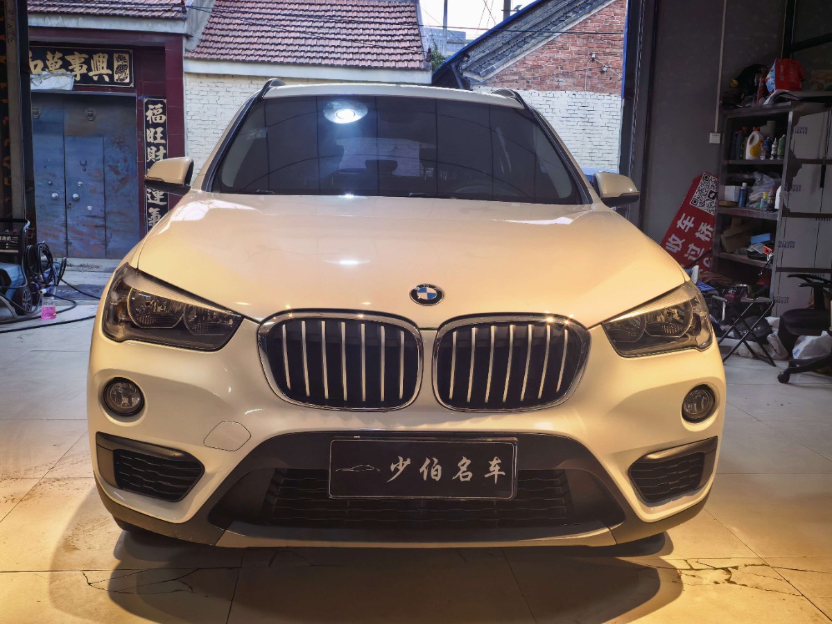 BMW X1 2019 صورة سيارة #2
