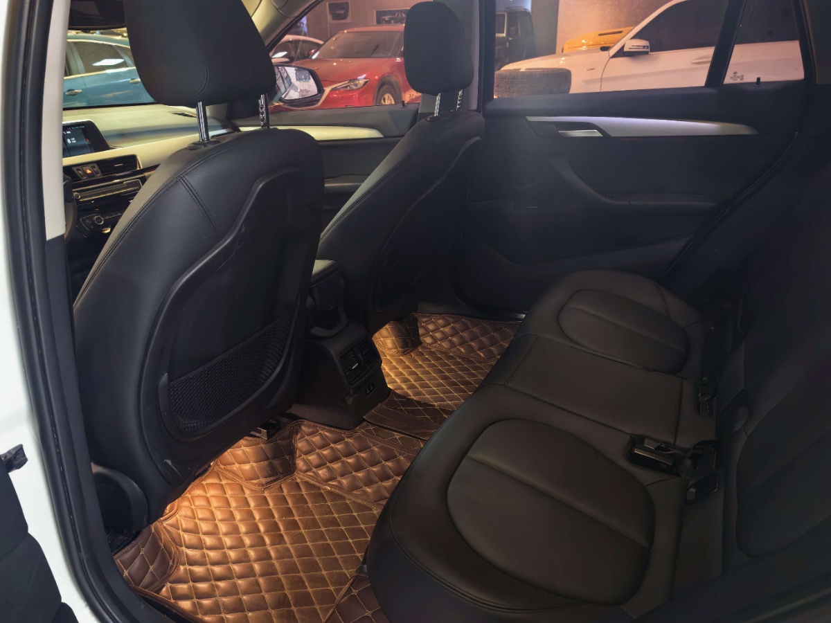 BMW X1 2019 صورة سيارة #6