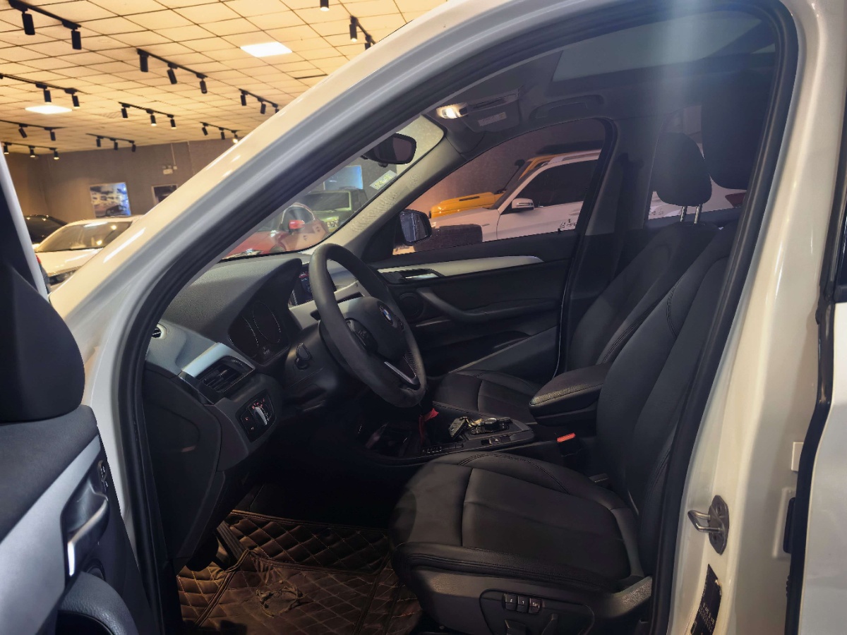 BMW X1 2019 صورة سيارة #4