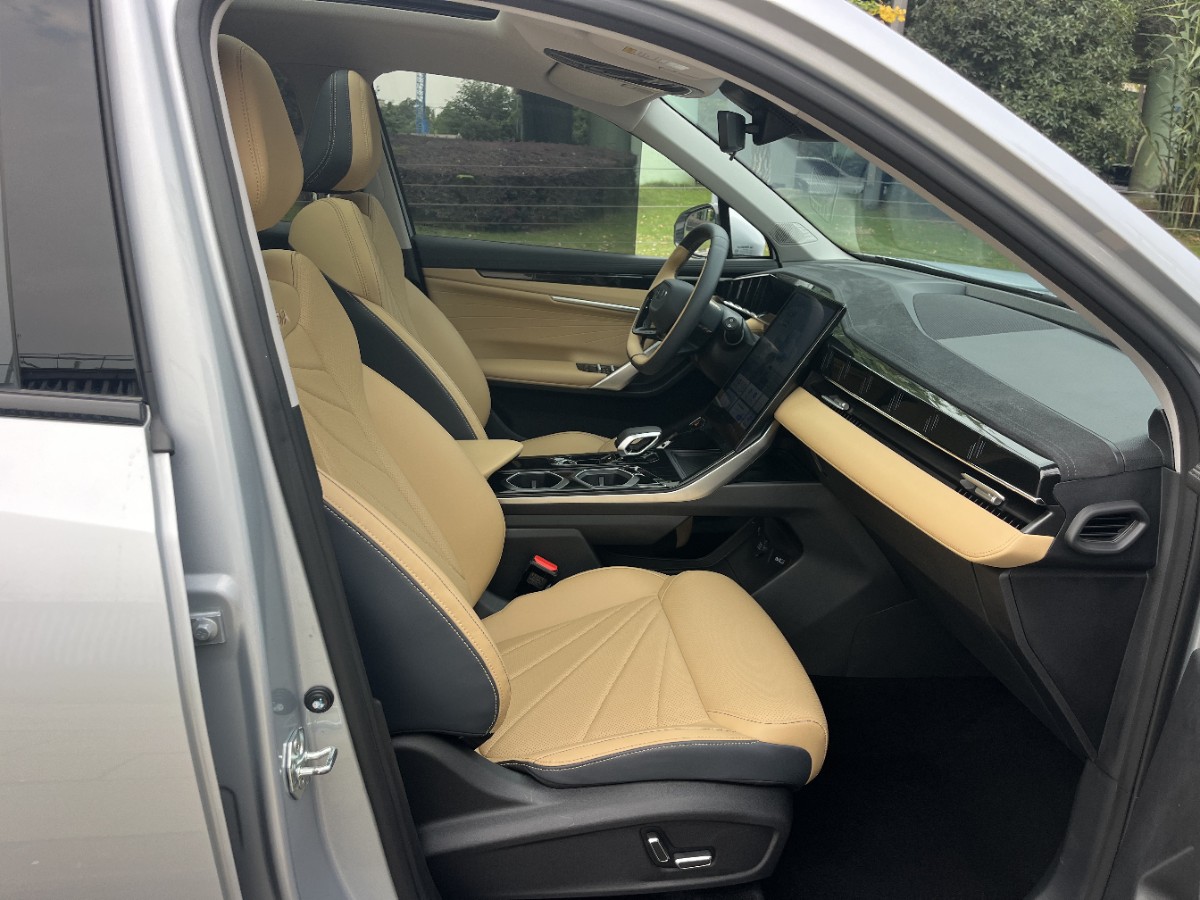GEELY Boyue L 2024 imagen de coche #10