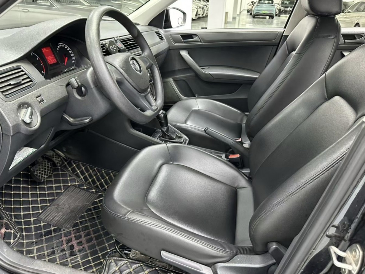 Volkswagen Santana 2020 car image #5