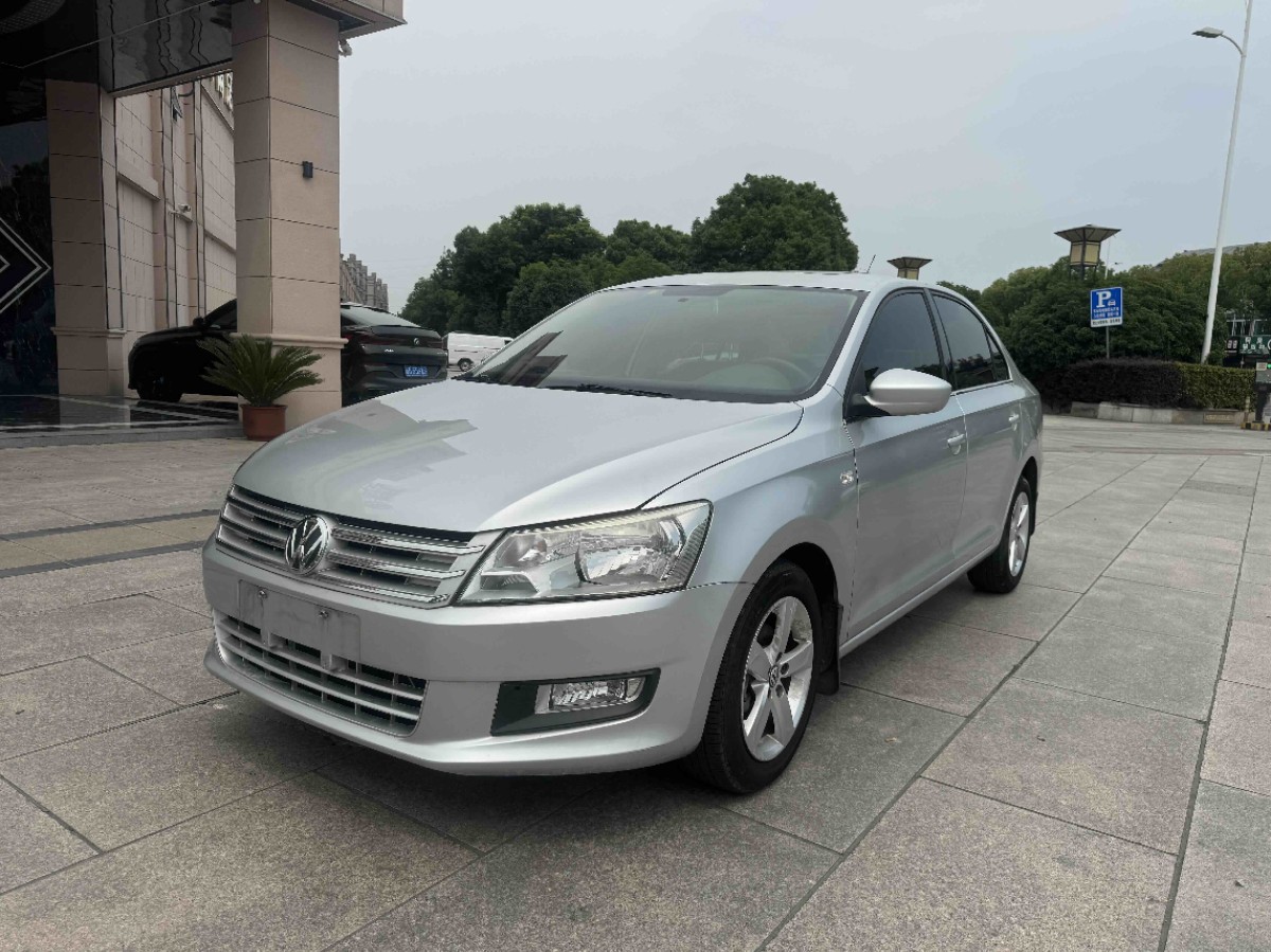 Volkswagen Santana 2015 car image 