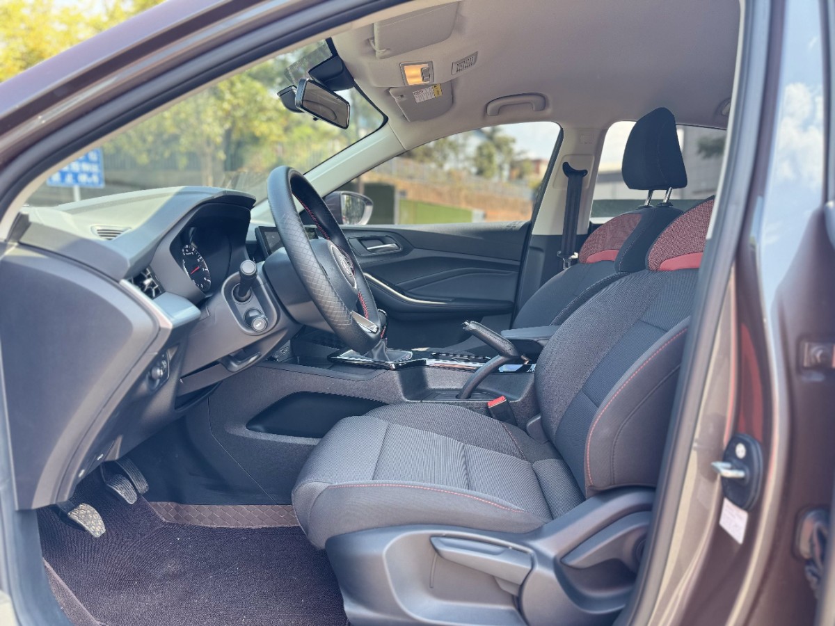 MG 5 2025 #4 MG 5 2025 immagine di auto #4