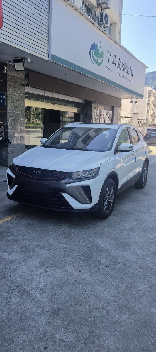 GEELY Coolray 2026 immagine di auto #3