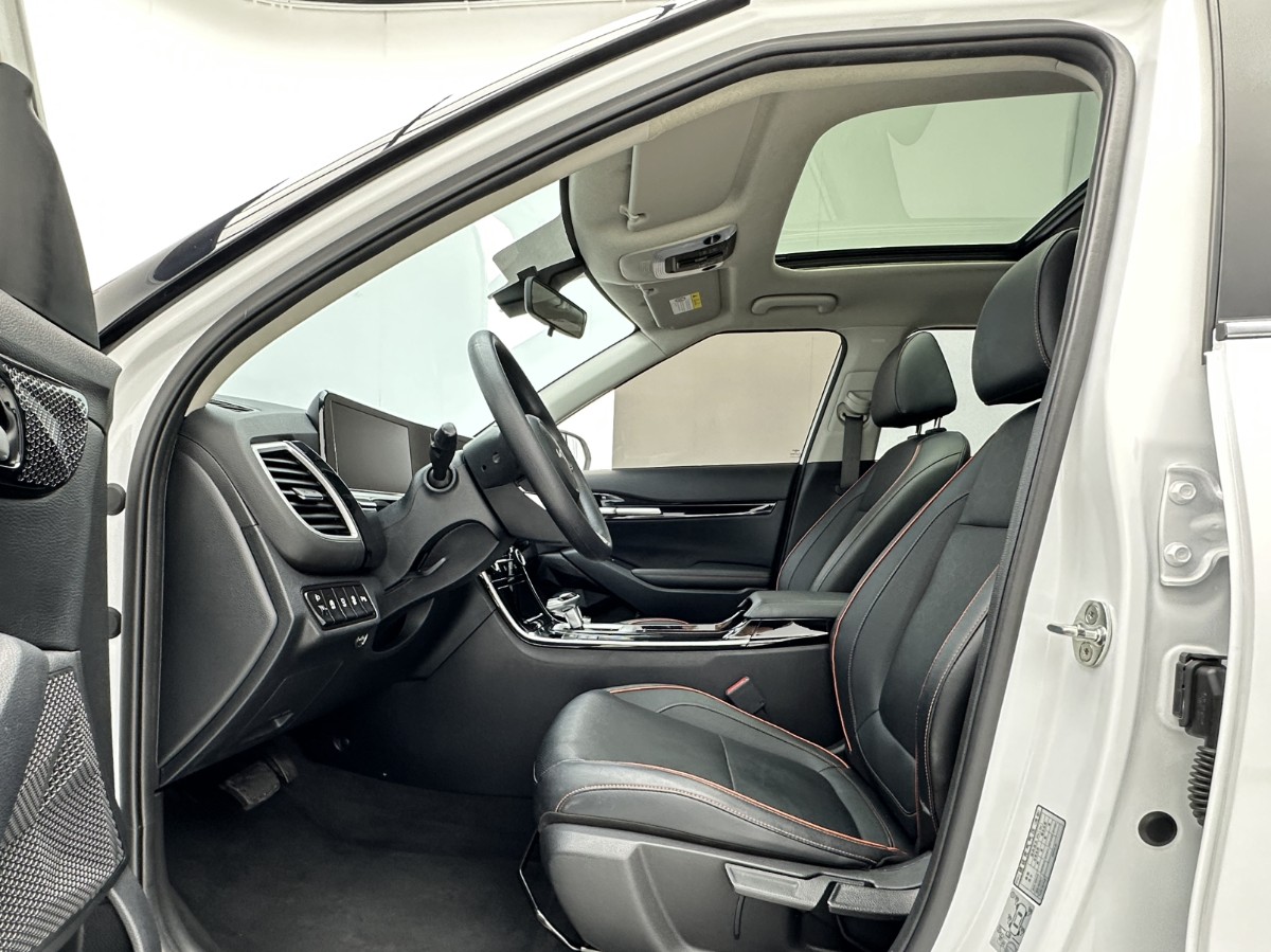 Kia Seltos 2024 car image #4