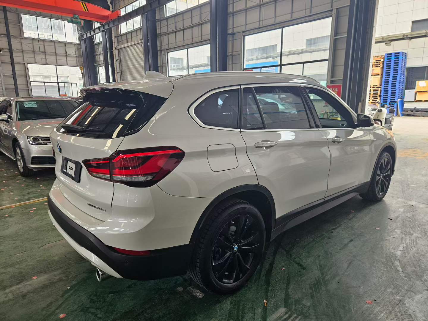 BMW X1 2021 #4 BMW X1 2021 car image #4