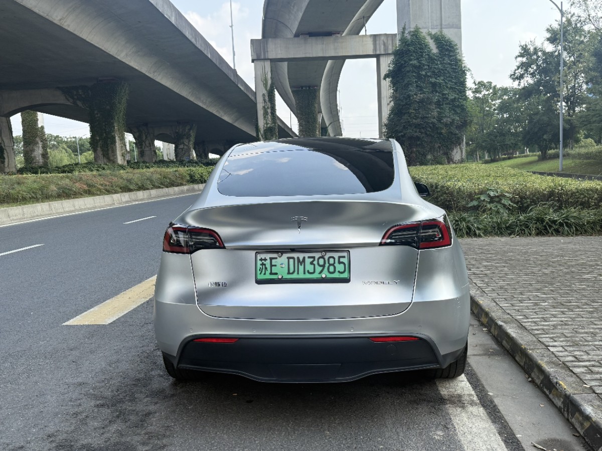 Tesla Model Y 2022 #5 Tesla Model Y 2022 immagine di auto #5