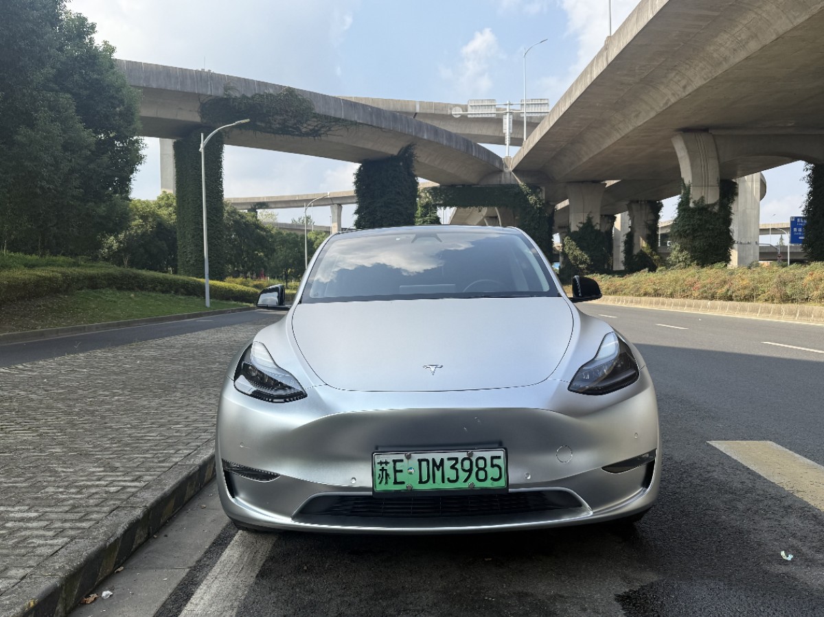 Tesla Model Y 2022 #2 Tesla Model Y 2022 immagine di auto #2